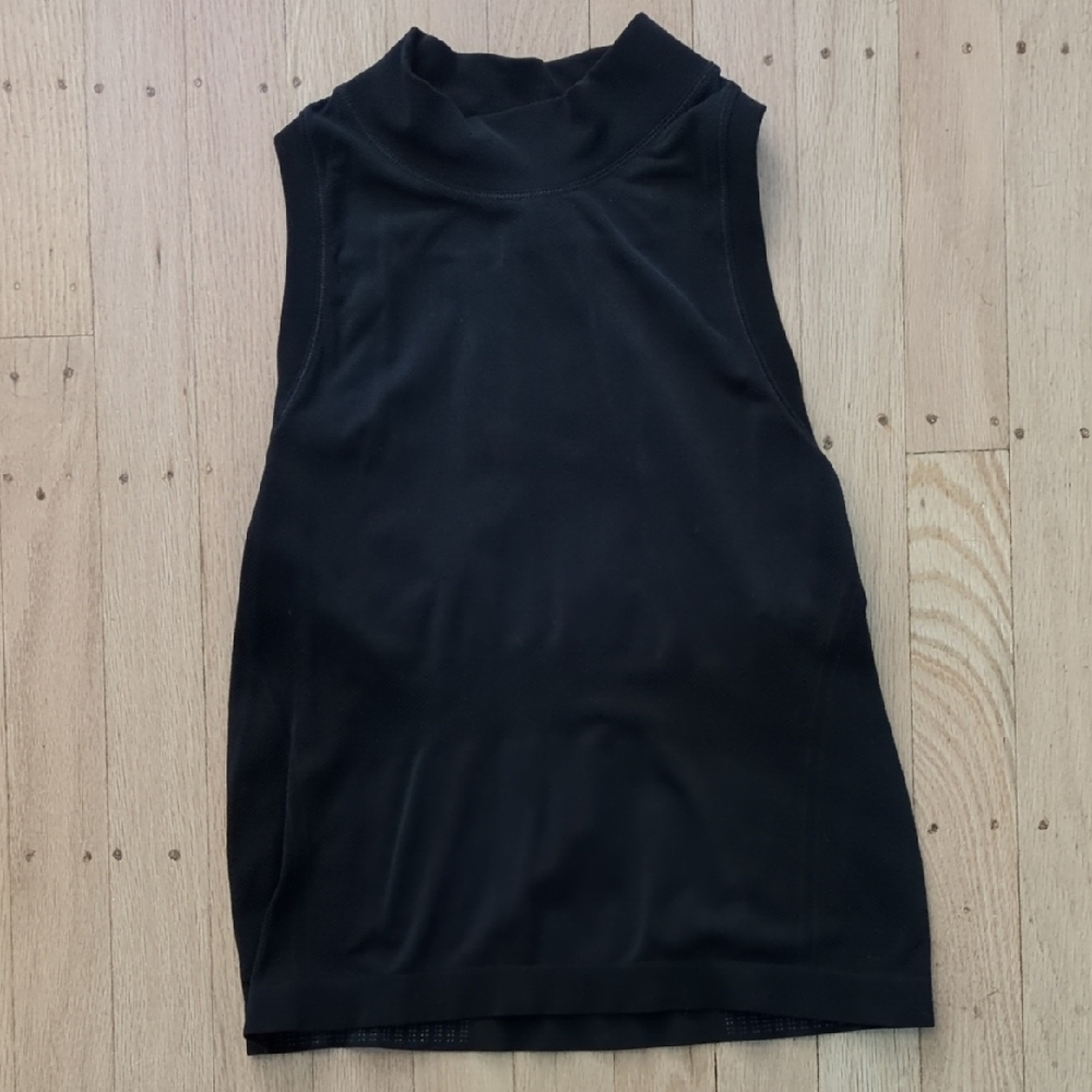 Athleta Turtleneck Racer Tank